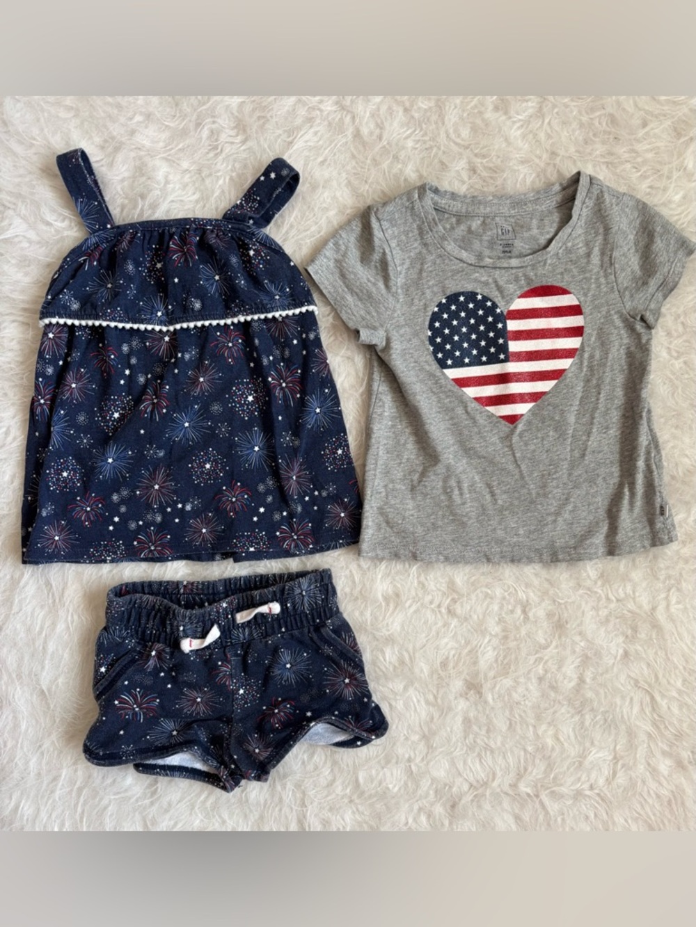 GAP Girls Summer Bundle, Festive Fireworks Tank & Shorts and Gray Flag Heart Tee